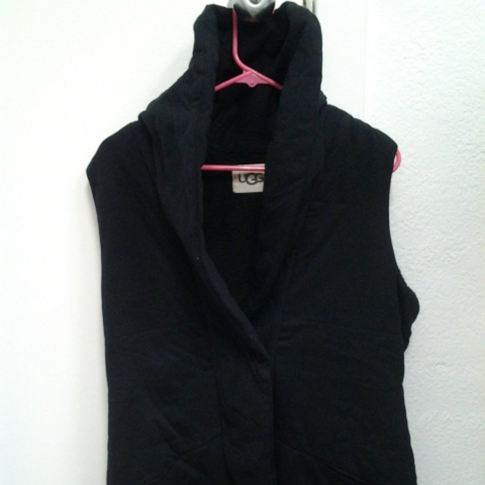 UGG Bexley Shearling Vest
